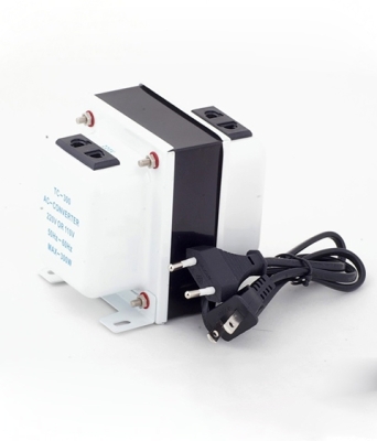 АДАПТОР КОНВЕРТОР 220/110V 300W