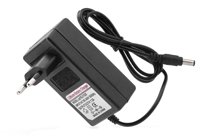 АДАПТОР ЗАРЯДНО 21V/2A DC С БУКСА 5.5/2.5-2.1ММ ЗА 18V АКУМУЛАТОРНИ БАТЕРИИ
