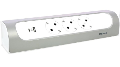 РАЗКЛОНИТЕЛ С ЗАЩИТА 3 ГНЕЗДА + USB-A +USB-C БЕЗ КАБЕЛ ЪГЛОВ LEGRAND