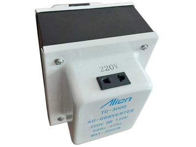 АДАПТОР КОНВЕРТОР 220/110V 3000W