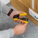 КЛЕЩИ ЗА КРИМПВАНЕ НА RJ12 RJ45 БУКСИ CAT 5/6/7 ПРОХОДНИ REBEL