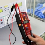 ТЕСТЕР ЗА НАПРЕЖЕНИЕ AC/DC UNI-T UT18E