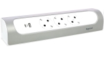 РАЗКЛОНИТЕЛ С ЗАЩИТА 3 ГНЕЗДА + USB-A +USB-C БЕЗ КАБЕЛ ЪГЛОВ LEGRAND
